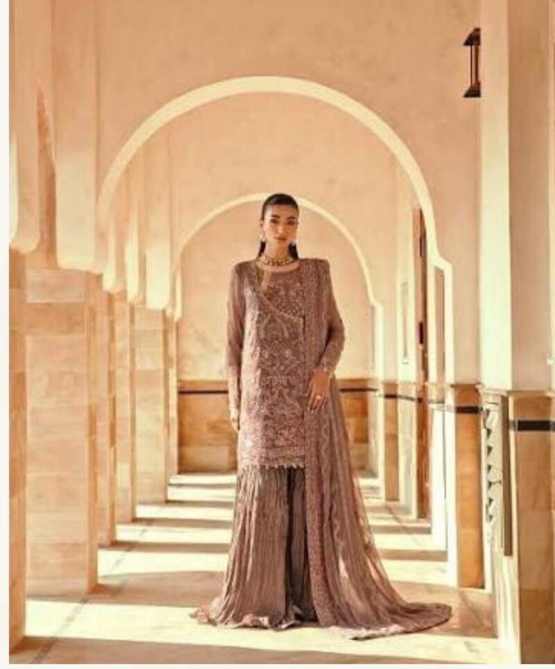 Women's occasion dress